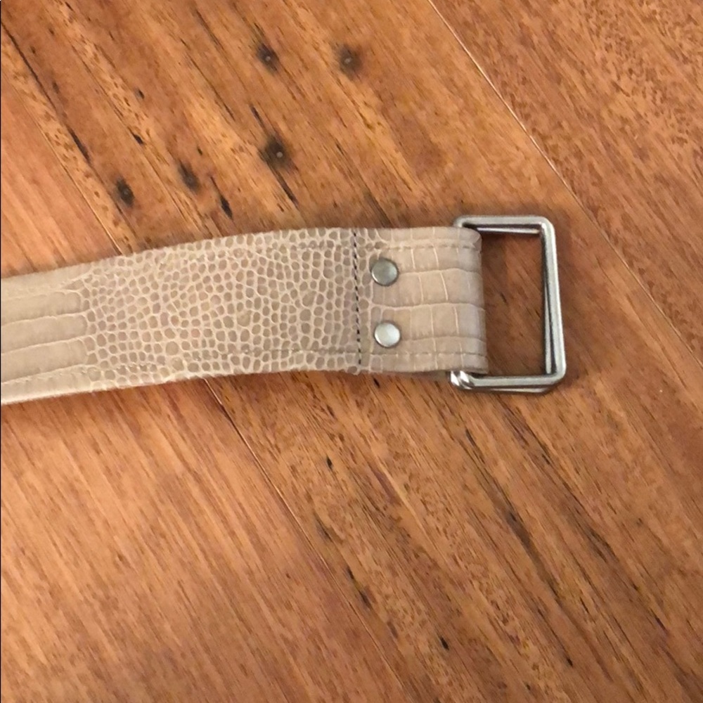 Double sided faux leather/canvas belt